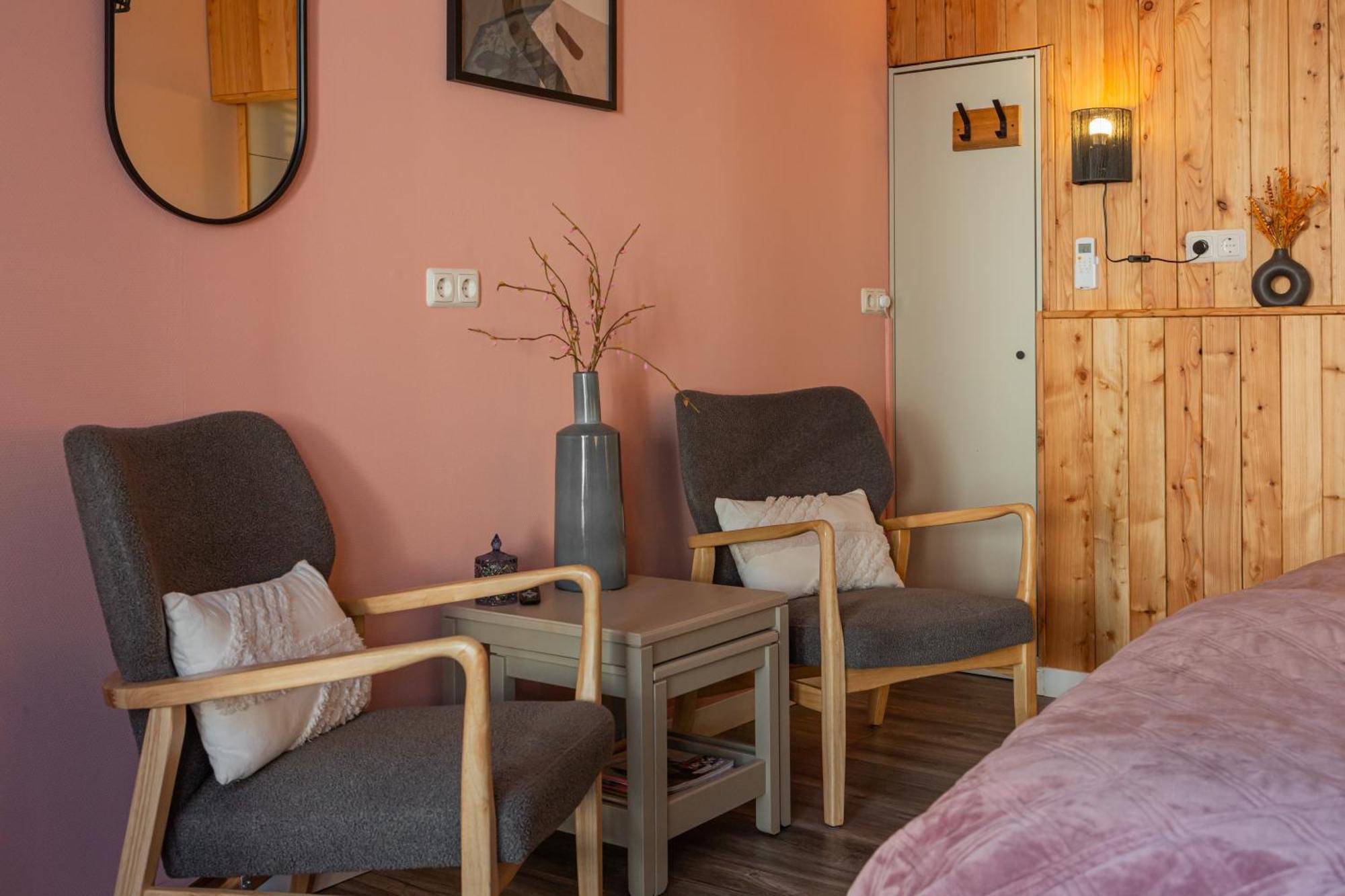 B&B Het Gelders Buitenleven Overasselt Exterior foto